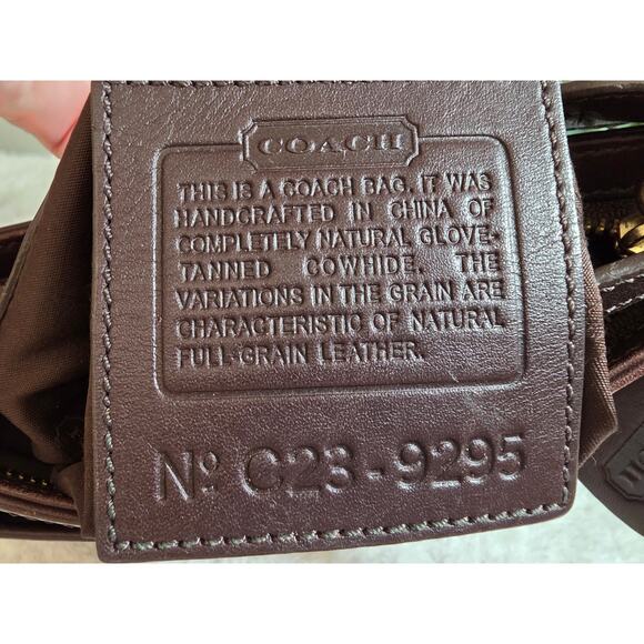 Vintage Coach Legacy Zip Crossbody - Picture 6 of 6